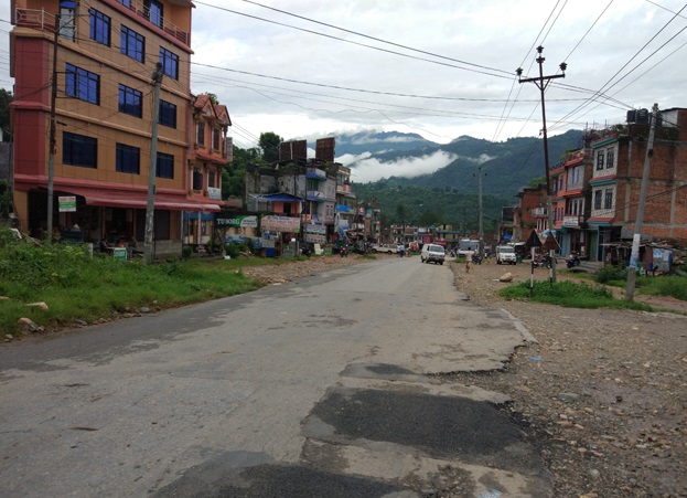 ‘कुस्माबजार भित्रका मुख्य सडक दुई बर्षभित्रै कालोपत्रे गर्ने’